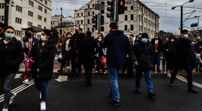 Merak edilen kademeli normalleşmeyle ilgili genelge yayımlandı! İşte detaylar...