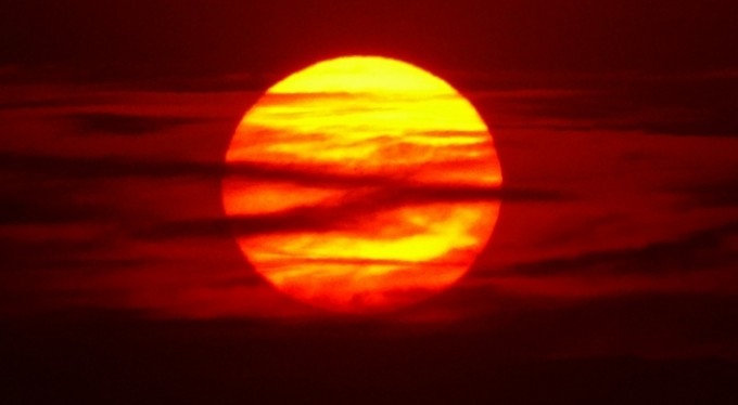 Güneş toz bulutlarıyla Jüpiter'i andırdı
