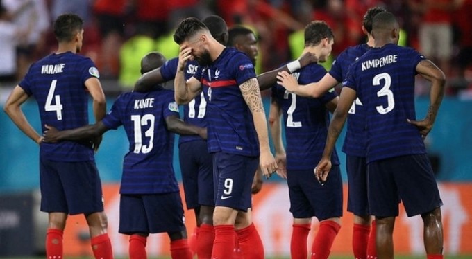 Türkiye'den kovuldu dünya devi Fransa'yı evine gönderdi!