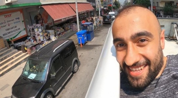 Otobüsün üstünde 12 durak giden gencin çılgın yolculuğu kamerada