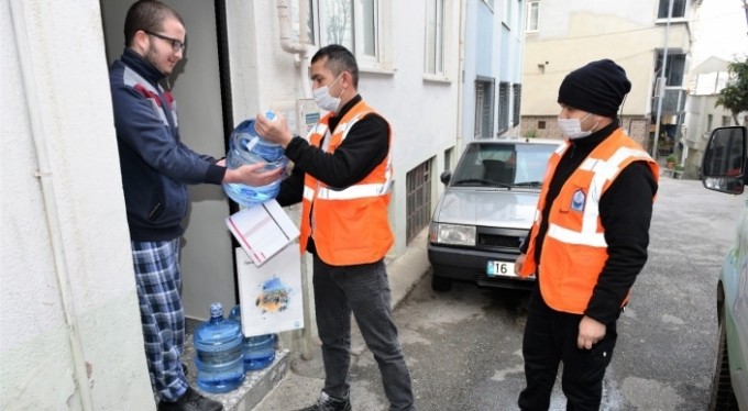 1 litre atık yağ getirene 5 litre memba suyu hediye