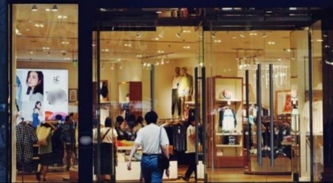 ABD'li giyim devinden flaş hamle! GAP, İngiltere'deki tüm mağazalarını kapatıyor