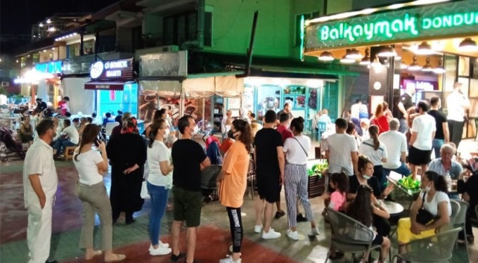 Kısıtlamalar sona erdi, Bursalılar sahil kenarlarına akın etti