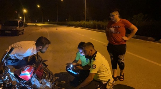 Bursa'da polisin alkollü sürücü ile imtihanı