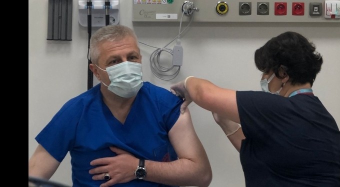 Sağlık Müdürü'nden gençlere aşı daveti...