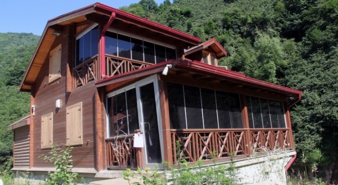 'Tosuncuk' lakaplı Mehmet Aydın'ın Giresun'daki kaçak villası mühürlendi