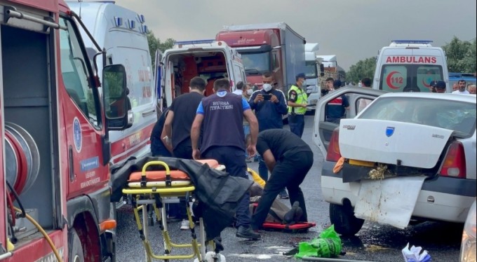 Bursa'da kafa kafaya facia: 4 ölü 3 yaralı