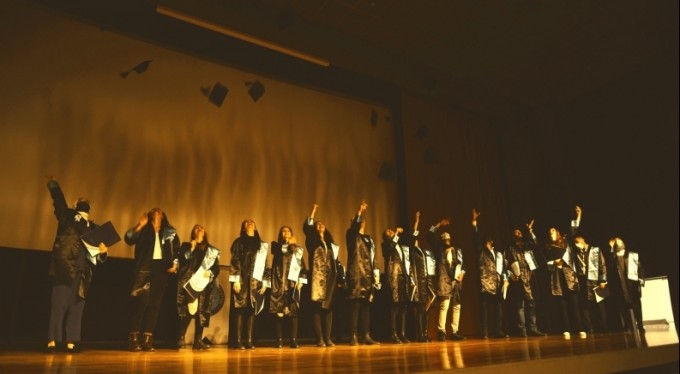 Atçılık meslek yüksekokulunda mezuniyet sevinci