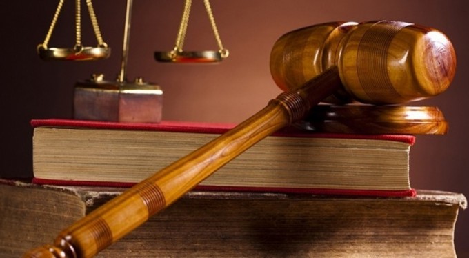 Yargıtay'dan ems&acirc;l taciz kararı