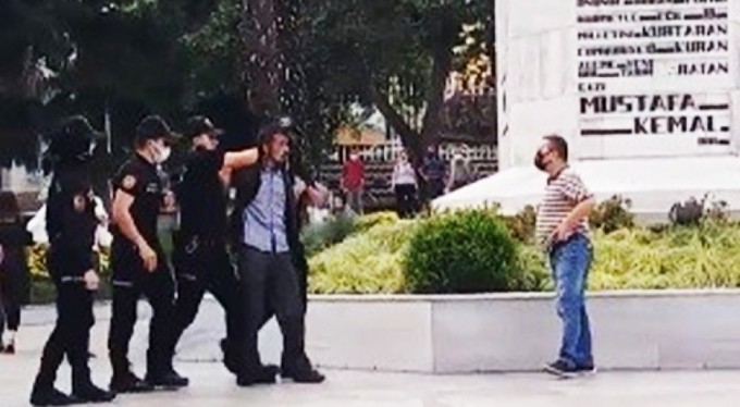 Valilik'ten Atatürk heykeline saldırıyla ilgili açıklama! 'Akli dengesi yerinde değil'