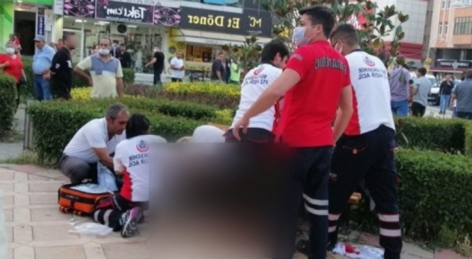 Bu kadarına da pes! Yanında hapşırdı diye bıçakladı