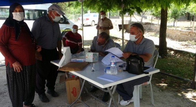 1250 rakımlı yaylada mobil ekiplerden vatandaşlara aşı hizmeti