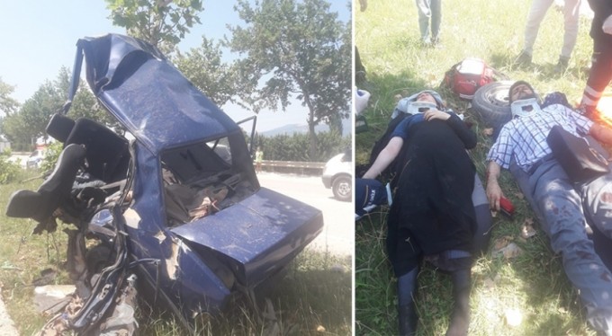 Bursa'da meydana gelen kazada otomobil ikiye bölündü