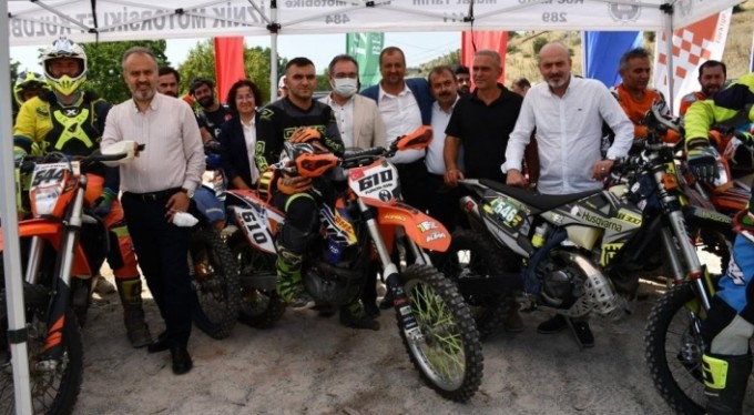 Süper Enduro heyecanı İznik'te başladı