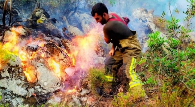 Yangın bölgesine takviye sürüyor