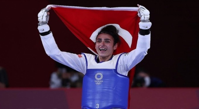 BUÜ'lü öğrencilerden olimpiyat başarısı