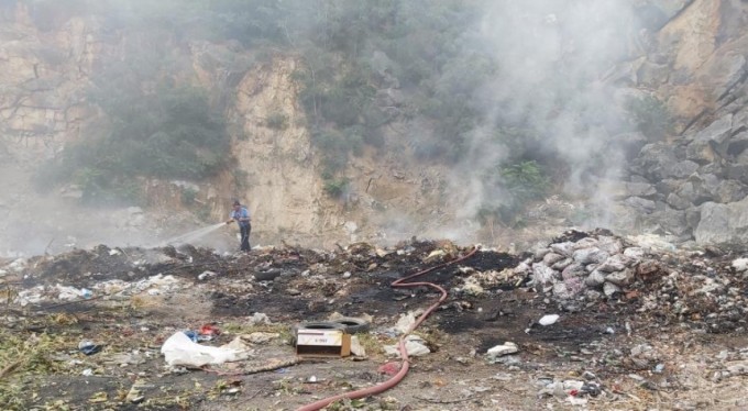 Bursa'da çöplük yangını