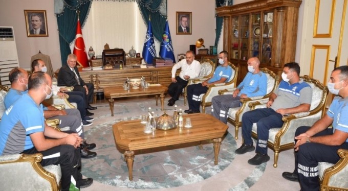 Yangında selde, Büyükşehir her yerde