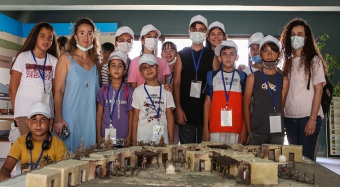 Köylerinin geleceği olacaklar