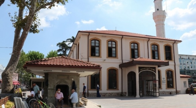 Tarihi şadırvanın mermer kaplanmasına mimarlar da sessiz kalmadı