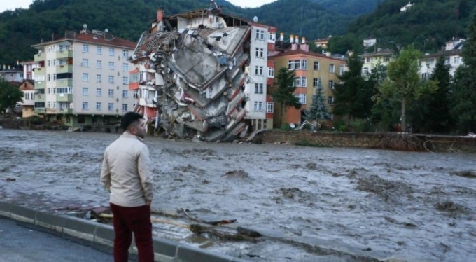 AFAD: 'Kastamonu'da sel sularına kapılan 9 kişi hayatını kaybetti'