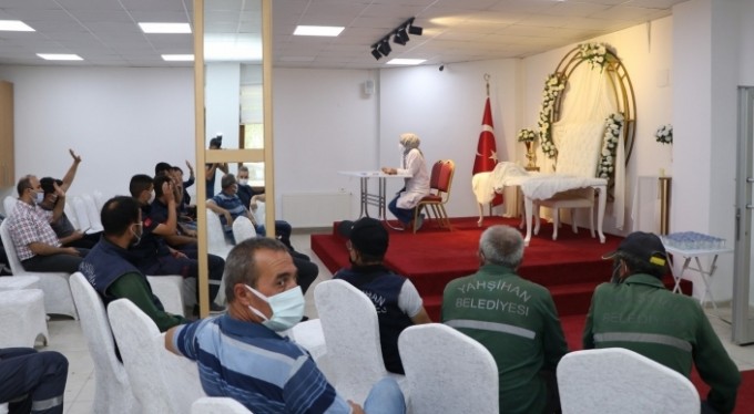 Yahşihan Belediyesi'nde aşı teşvik eğitimi