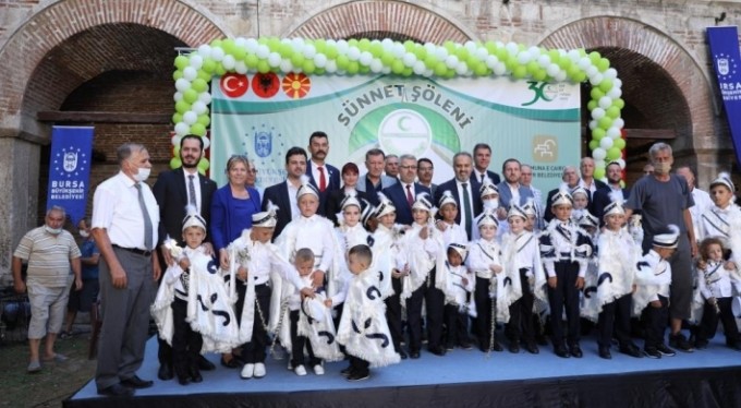 Kuzey Makedonya'da sünnet şöleni