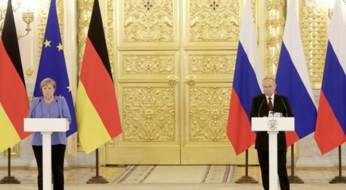 Putin, ABD ve NATO'ya yüklendi