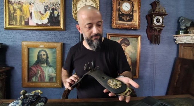 Antikalar artık internetten canlı yayınla satılıyor