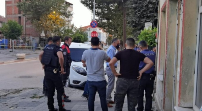 Teslim olmadı intihar etti