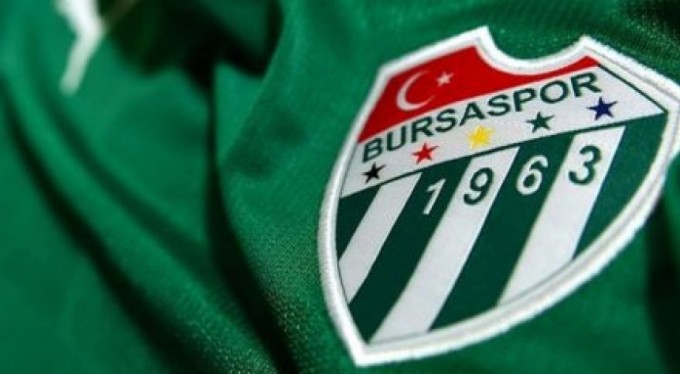 Bursaspor'da üç futbolcu kiralık gönderildi