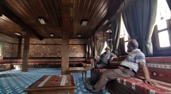 Milyonluk konakta ücretsiz konaklıyorlar