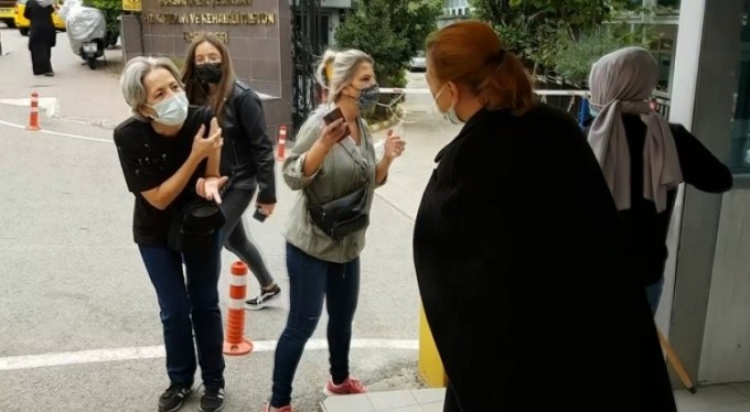 Güleryüz tatlı dil aşıyı kabul ettirdi