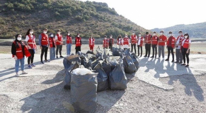 Genç Kızılay'dan anlamlı mesaj