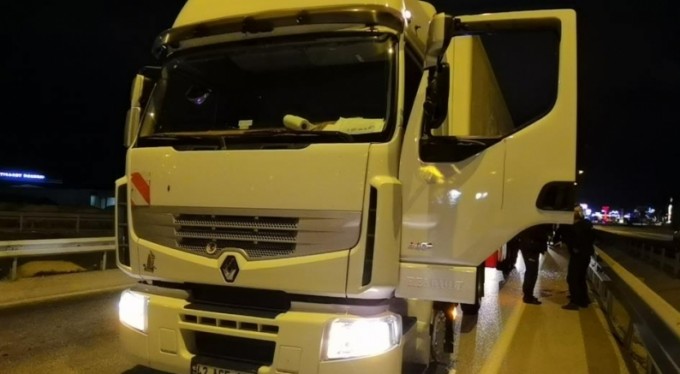 Beyzbol sopalı saldırgan dehşet saçtı