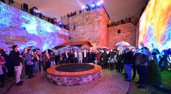 Bursa'nın 2300 yıllık zindanı sanata açıldı