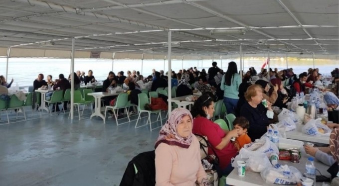 Mavi Tur'un konukları hemşireler oldu