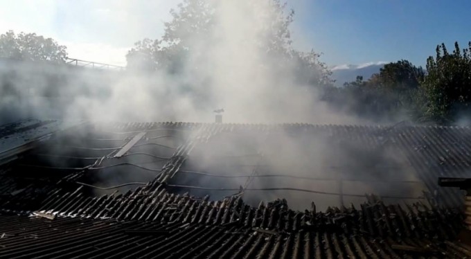 Bursa'da boya imalathanesinde patlama