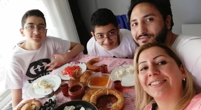 4 oğlundan aylardır haber alamayan annenin feryadı