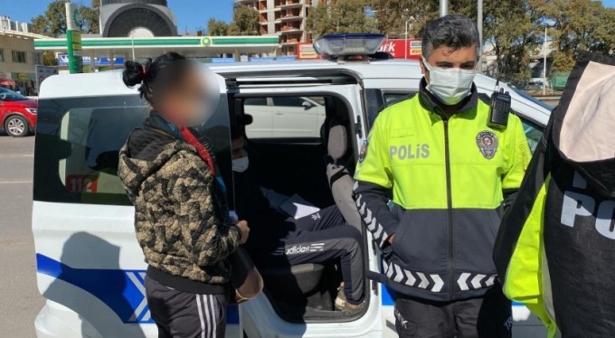 Bursa'da çalıntı araçla şehir turuna polis 'dur' dedi