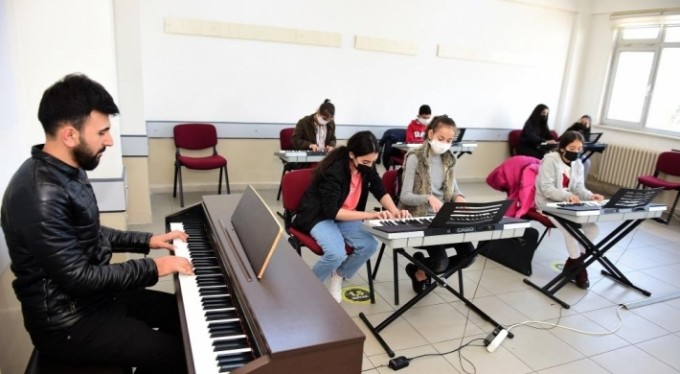 Engeller 'sanat' ile aşılıyor