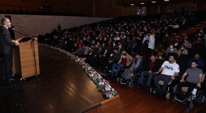 Karabağ Zaferi coşkuyla kutlandı