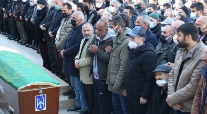 Samuray kılıçlı saldırıda katledilen genç mimar son yolculuğuna uğurlandı!