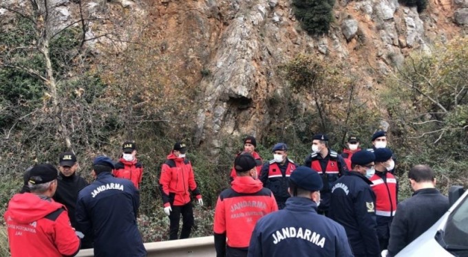 Bursa'da dere kenarında erkek cesedi bulundu