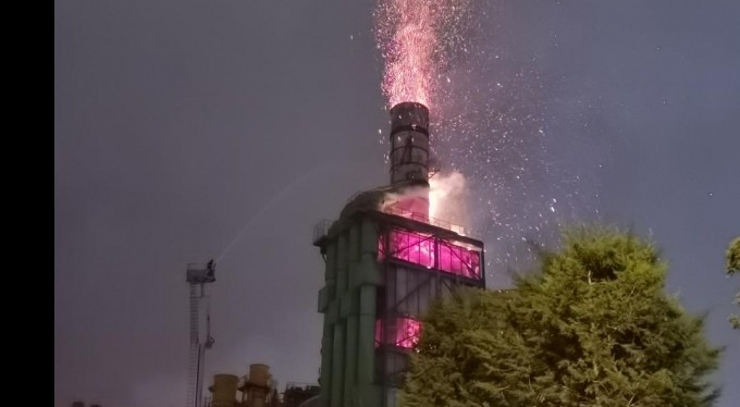 Talaş siloları alev topuna döndü