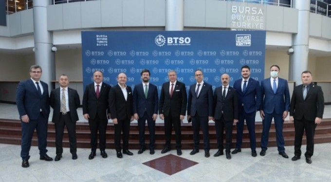 Macaristan'dan Bursalı yatırımcılara üçüncü ülkelerde işbirliği çağrısı