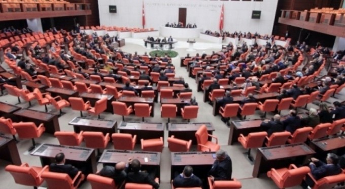 AK Parti'den stokçuluğun engellenmesine yönelik kanun teklifi