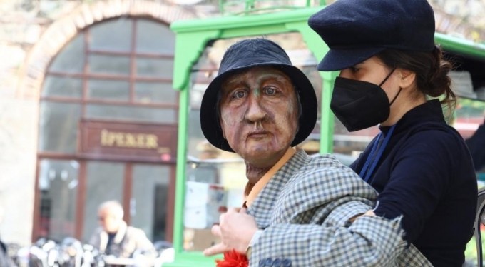 Festivale kuklalı davet