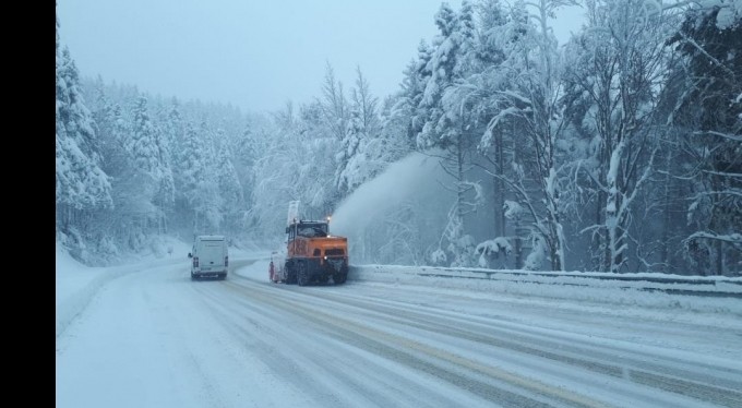 Uludağ'da kar kalınlığı 40 santimetreye ulaştı