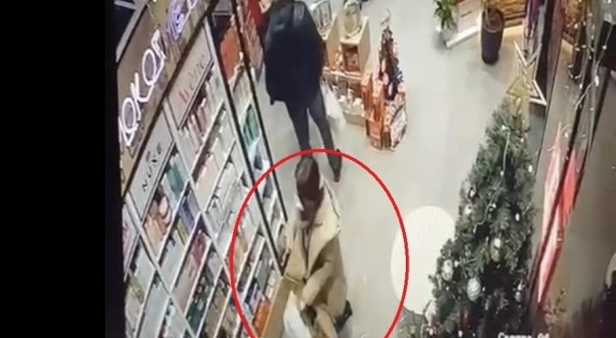 Bursa'da müşteri gibi geldi, eczaneden krem çalarak kayıplara karıştı